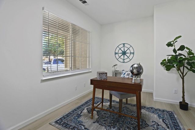 4301 Veranda Way, Modesto, CA 95357