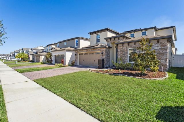 1111 LONE PALM WAY, St Cloud, FL 34771