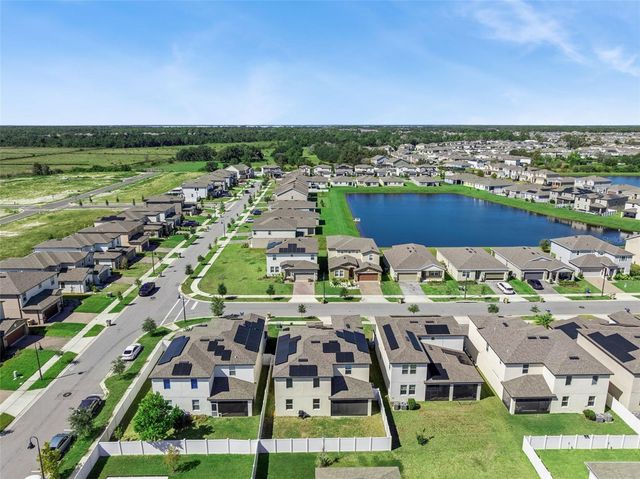 1111 LONE PALM WAY, St Cloud, FL 34771