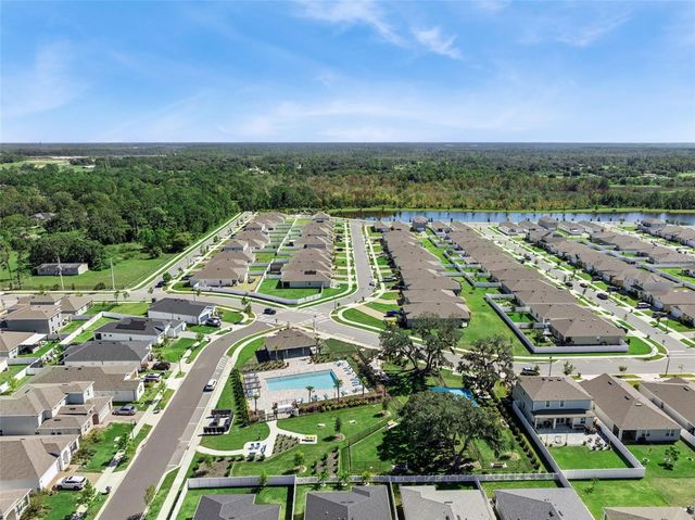 1111 LONE PALM WAY, St Cloud, FL 34771