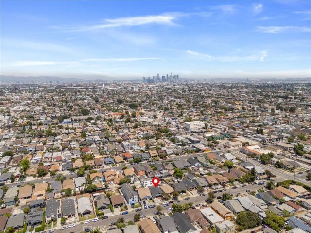 845 W 56th Street, Los Angeles, CA 90037
