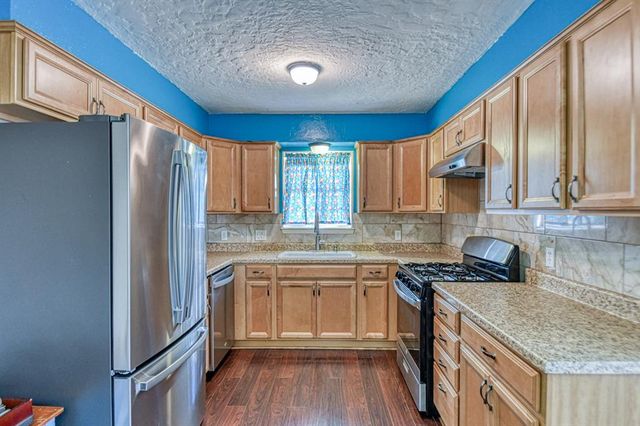 300 S English Drive, Moore, OK 73160