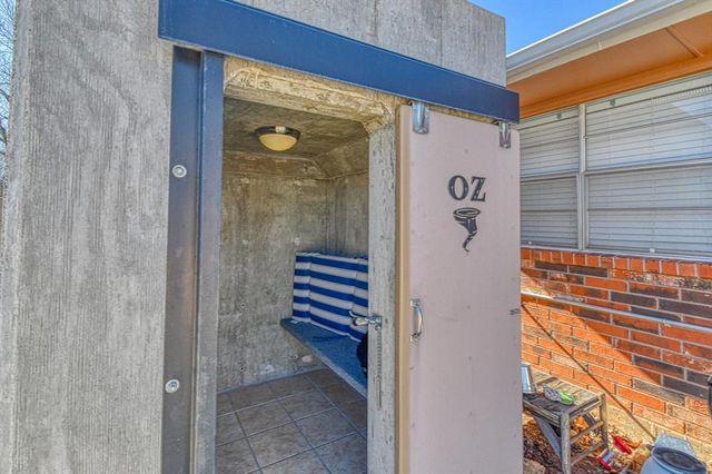 300 S English Drive, Moore, OK 73160