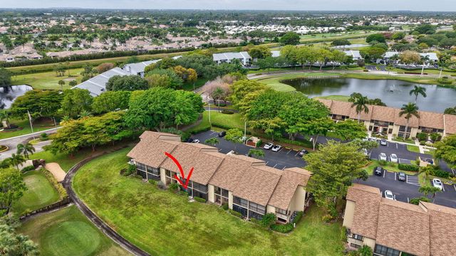 5021 Oakhill Lane 114, Delray Beach, FL 33484