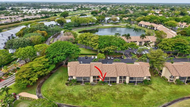 5021 Oakhill Lane 114, Delray Beach, FL 33484
