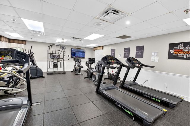 5021 Oakhill Lane 114, Delray Beach, FL 33484