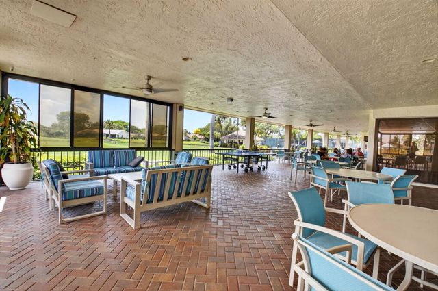 5021 Oakhill Lane 114, Delray Beach, FL 33484