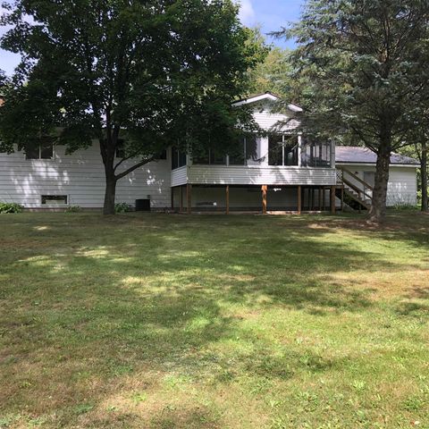 3431 Maradee Court, Farwell, MI 48622