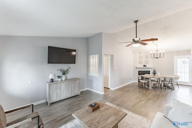 1807 E Brownston Court, Decatur, AL 35603