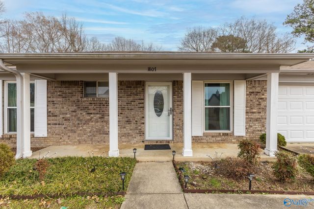 1807 E Brownston Court, Decatur, AL 35603