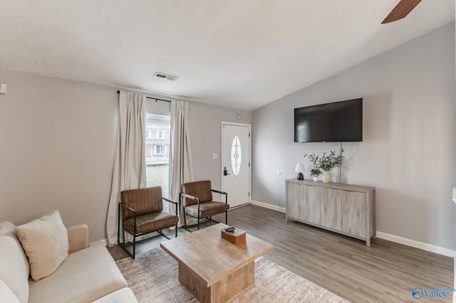 1807 E Brownston Court, Decatur, AL 35603