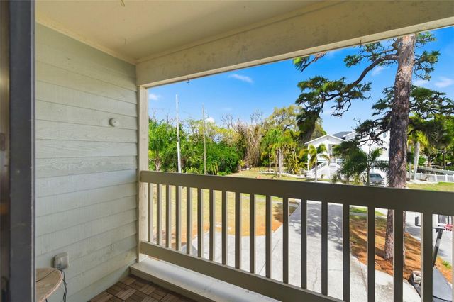 700 OHIO AVENUE, Palm Harbor, FL 34683