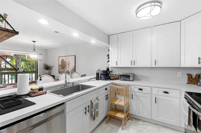 700 OHIO AVENUE, Palm Harbor, FL 34683