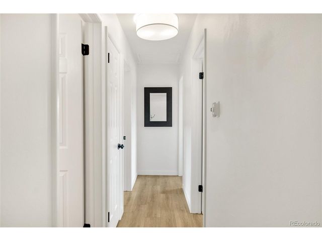 1535 S Zang Ct, Lakewood, CO 80228