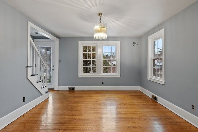 559 Merriam Ave, Leominster, MA 01453