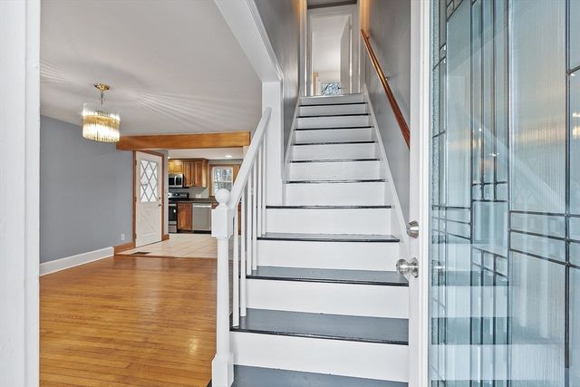 559 Merriam Ave, Leominster, MA 01453