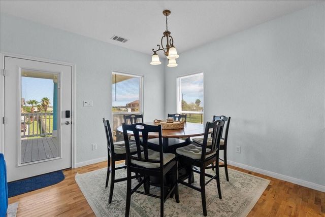 1012 22nd Street Street D, Dickinson, TX 77539