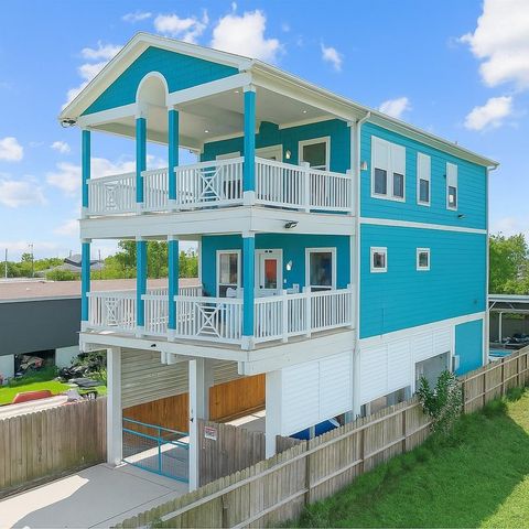 1012 22nd Street Street D, Dickinson, TX 77539