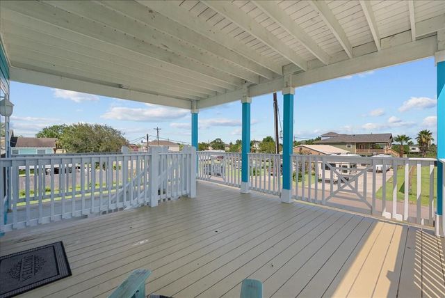 1012 22nd Street Street D, Dickinson, TX 77539