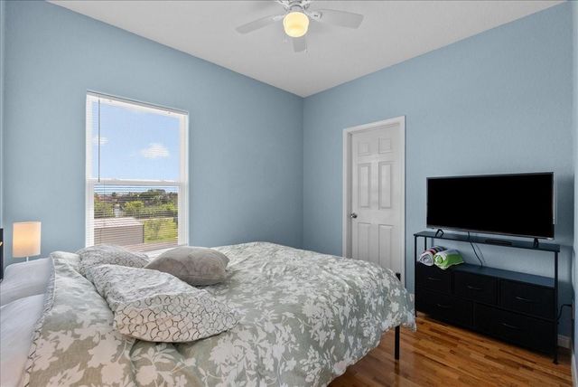1012 22nd Street Street D, Dickinson, TX 77539