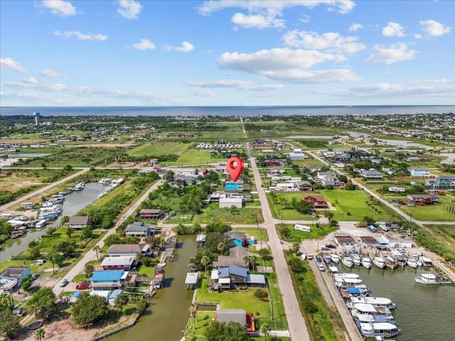 1012 22nd Street Street D, Dickinson, TX 77539