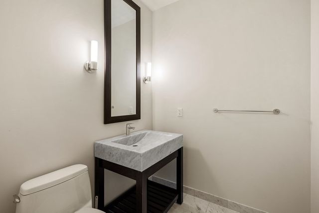 1 Franklin Street 3807, Boston, MA 02110