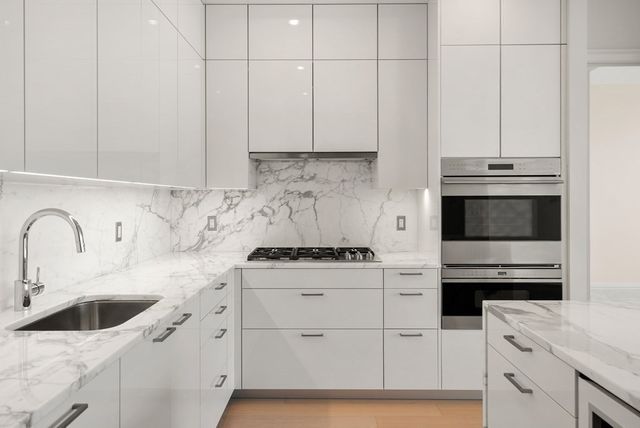 1 Franklin Street 3807, Boston, MA 02110