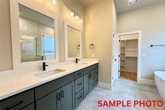 2986 N Old Wire Road, Fayetteville, AR 72703