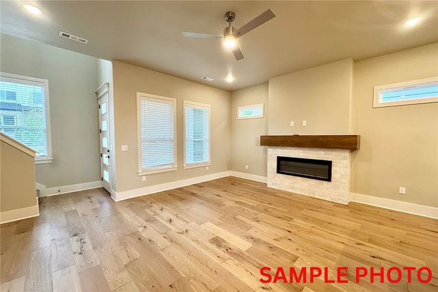 2986 N Old Wire Road, Fayetteville, AR 72703