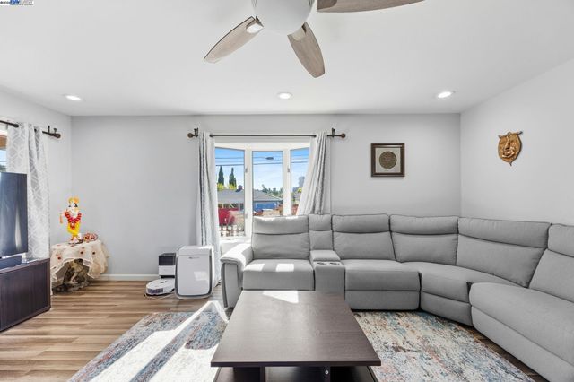 19695 Bernal Street, Castro Valley, CA 94546