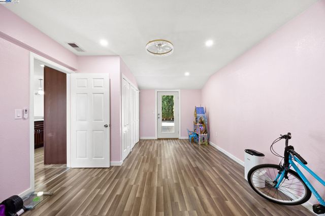 19695 Bernal Street, Castro Valley, CA 94546