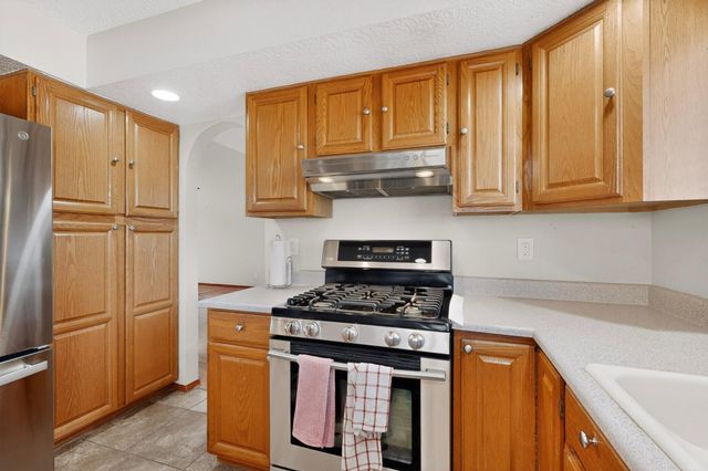 2813 Mesa Road SE, Rio Rancho, NM 87124