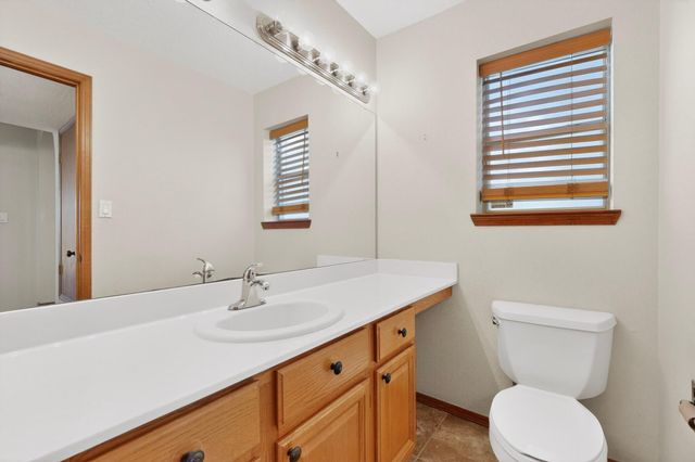 2813 Mesa Road SE, Rio Rancho, NM 87124