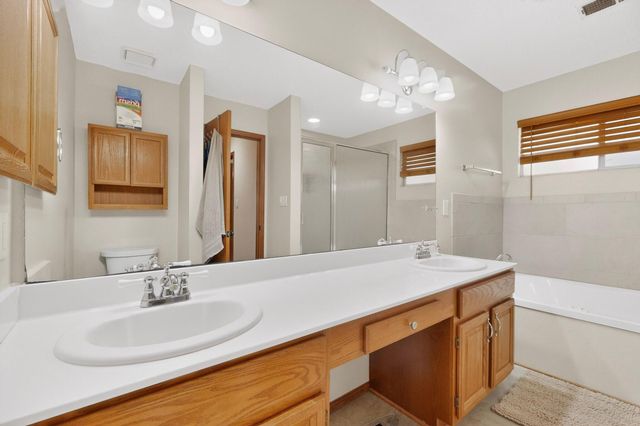 2813 Mesa Road SE, Rio Rancho, NM 87124