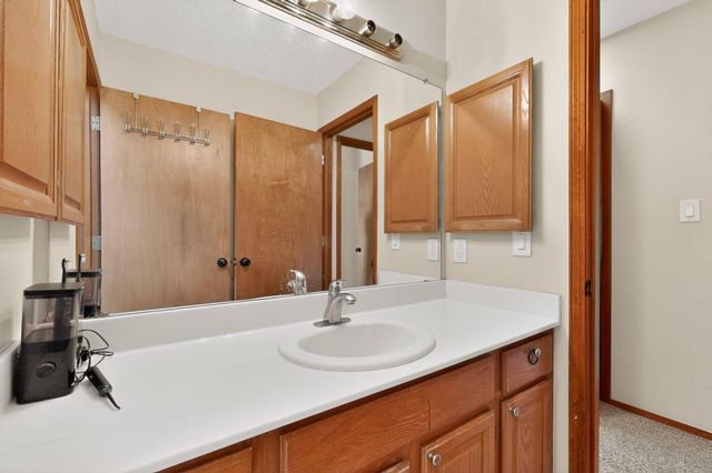 2813 Mesa Road SE, Rio Rancho, NM 87124