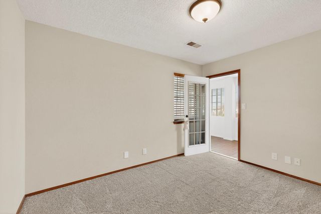 2813 Mesa Road SE, Rio Rancho, NM 87124