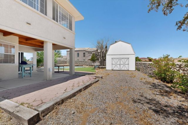 2813 Mesa Road SE, Rio Rancho, NM 87124