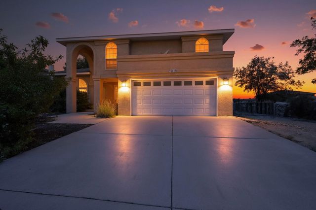2813 Mesa Road SE, Rio Rancho, NM 87124