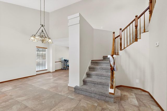 2813 Mesa Road SE, Rio Rancho, NM 87124