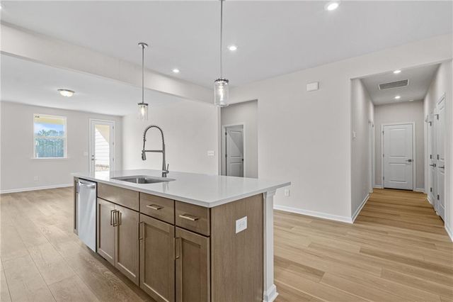 1580 Savory Way, Loganville, GA 30052