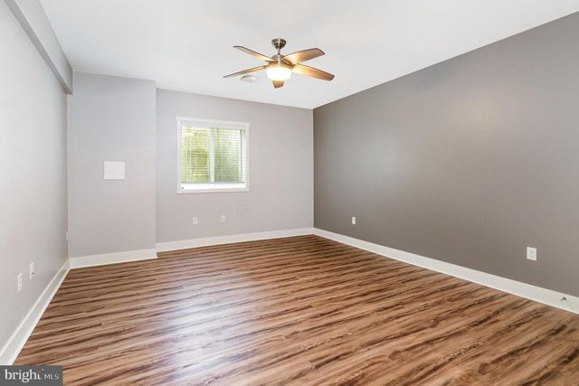 6124 WESTON DR, Harrisburg, PA 17111