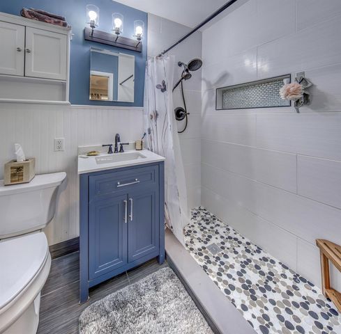 1328 Lake Victoria Drive, Lake Worth, FL 33461