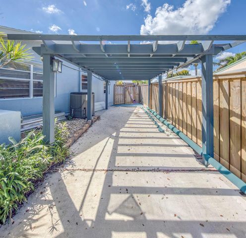 1328 Lake Victoria Drive, Lake Worth, FL 33461