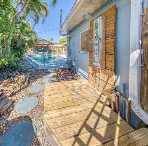 1328 Lake Victoria Drive, Lake Worth, FL 33461