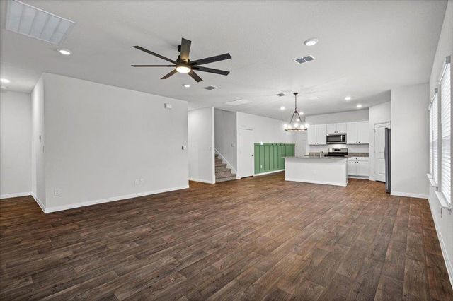 20221 Heinrich LN, Manor, TX 78653