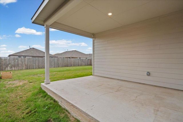 20221 Heinrich LN, Manor, TX 78653