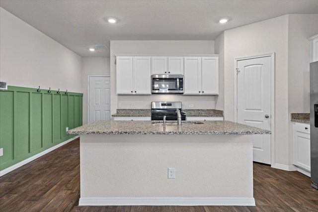 20221 Heinrich LN, Manor, TX 78653