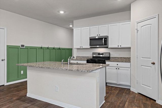 20221 Heinrich LN, Manor, TX 78653