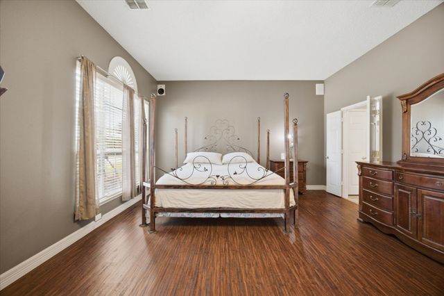 2205 Harborview Boulevard, Rowlett, TX 75088
