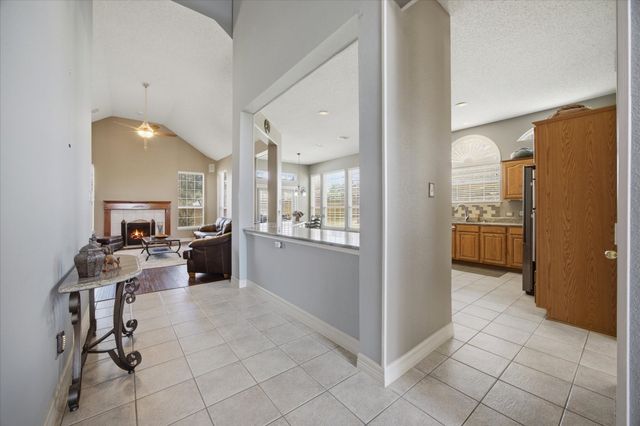 2205 Harborview Boulevard, Rowlett, TX 75088